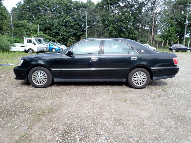 TOYOTA Crown thumbnail 2
