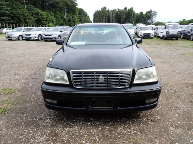 TOYOTA Crown thumbnail 8