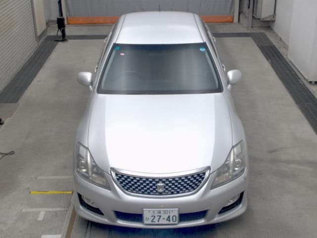 TOYOTA Crown thumbnail 5