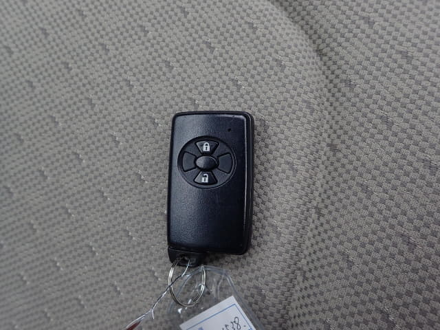 TOYOTA Ractis thumbnail 38