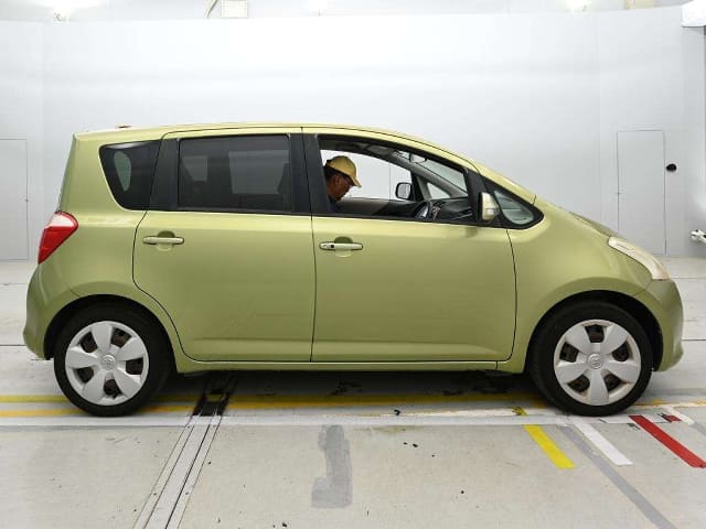 TOYOTA Ractis thumbnail 49