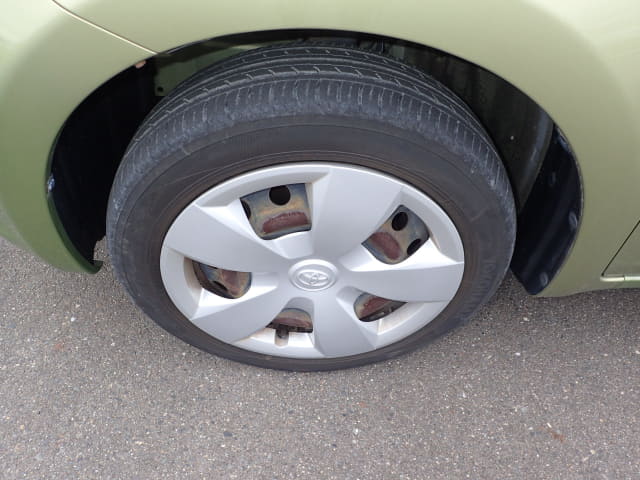 TOYOTA Ractis thumbnail 9