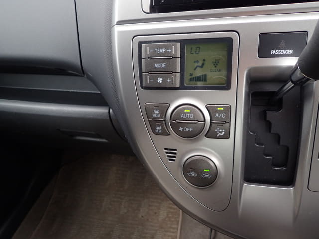 TOYOTA Ractis thumbnail 36