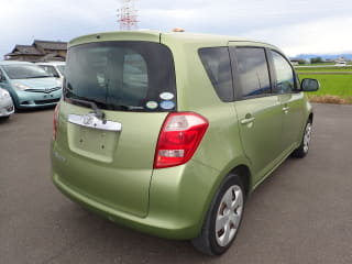 2005 TOYOTA Ractis