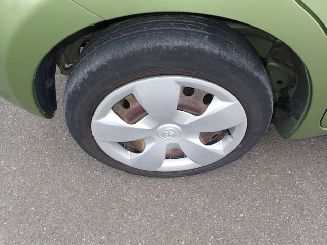 TOYOTA Ractis thumbnail 11