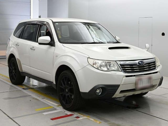 SUBARU Forester thumbnail 5
