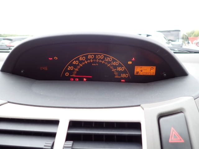 TOYOTA Vitz thumbnail 53