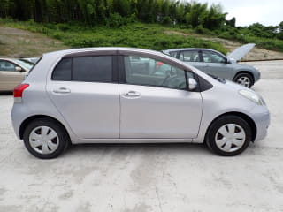 2008 TOYOTA Vitz