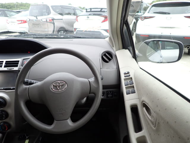 TOYOTA Vitz thumbnail 33