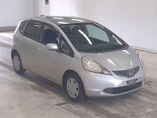 HONDA Fit thumbnail 4