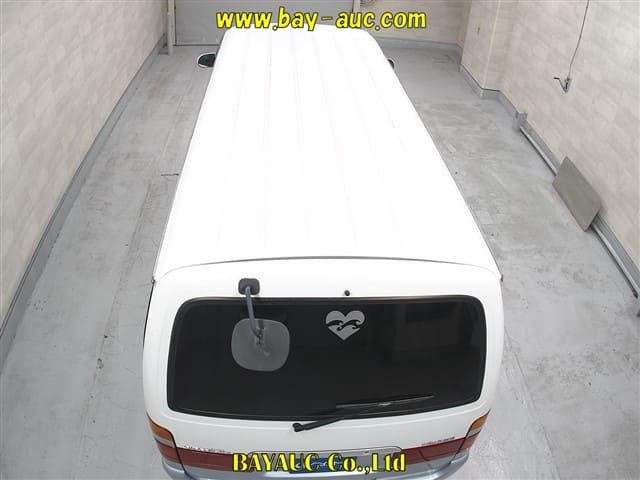 TOYOTA Hiace Van thumbnail 4