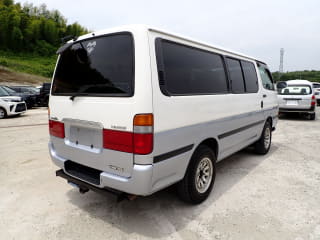2002 TOYOTA Hiace Van