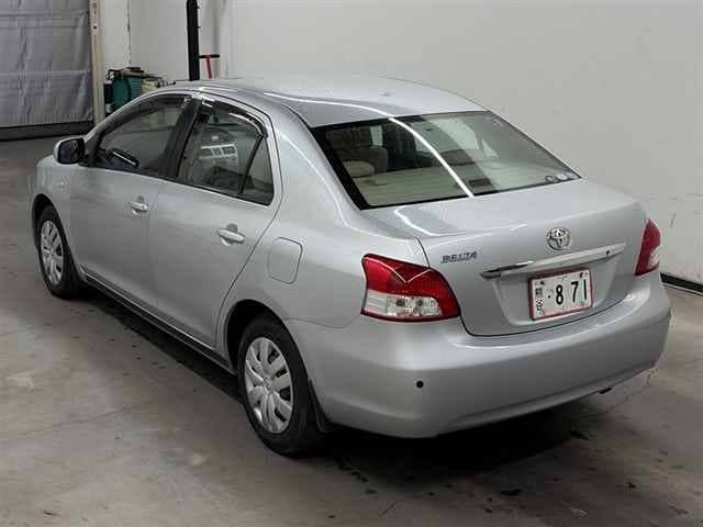 TOYOTA Belta thumbnail 8