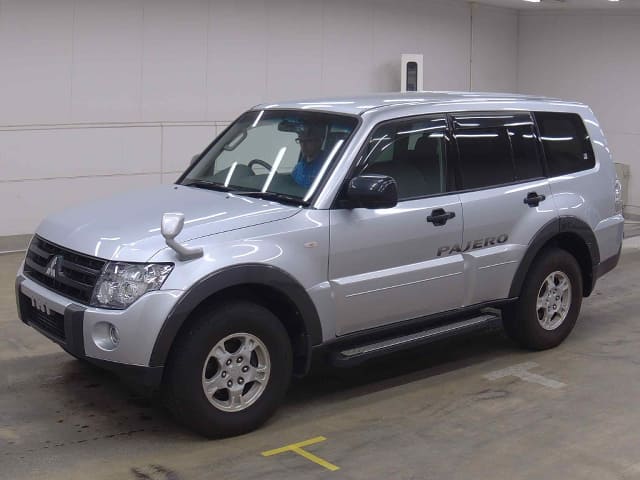 2007 MITSUBISHI Pajero