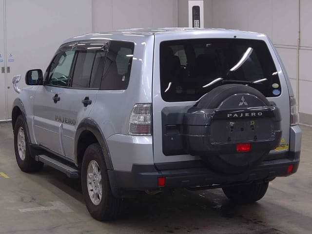 MITSUBISHI Pajero thumbnail 3
