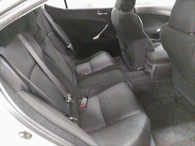 LEXUS IS thumbnail 5