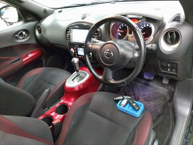 NISSAN JUKE thumbnail 3