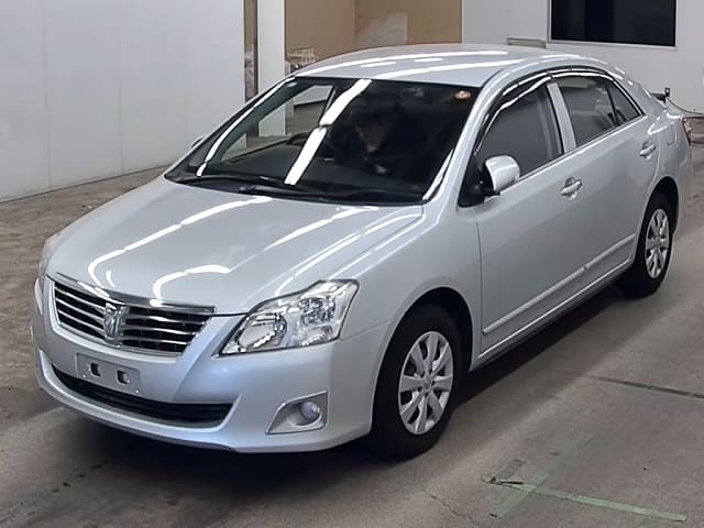 TOYOTA Premio