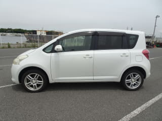 2010 TOYOTA Ractis