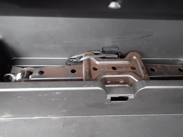 TOYOTA RAV4 thumbnail 29