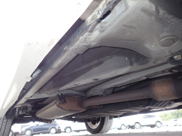 TOYOTA RAV4 thumbnail 23