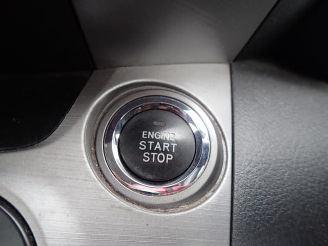 TOYOTA RAV4 thumbnail 39