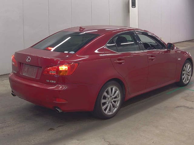 LEXUS IS thumbnail 2