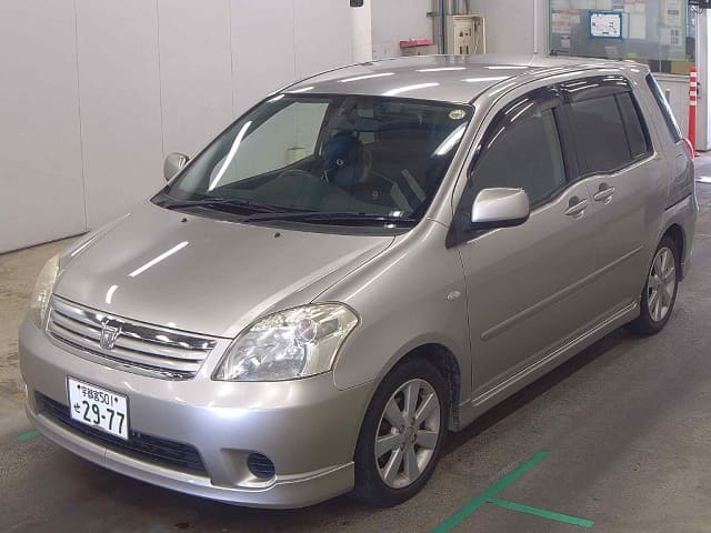 TOYOTA Raum