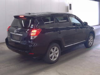 2011 TOYOTA Vanguard