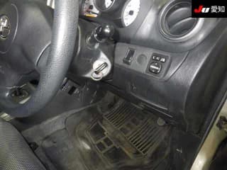 2004 TOYOTA RAV4