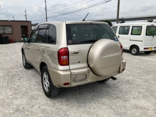 2004 TOYOTA RAV4