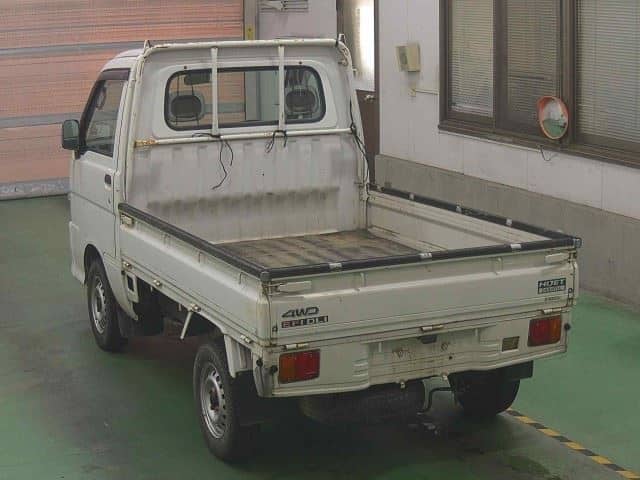 DAIHATSU Hijet Truck thumbnail 5