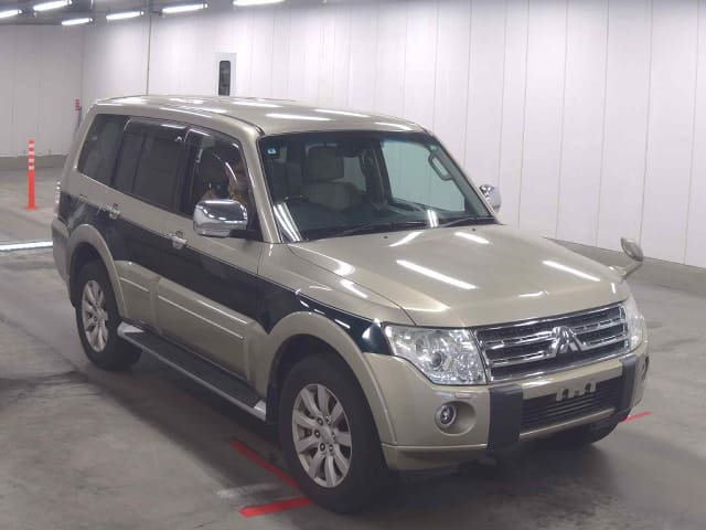 MITSUBISHI Pajero thumbnail 6