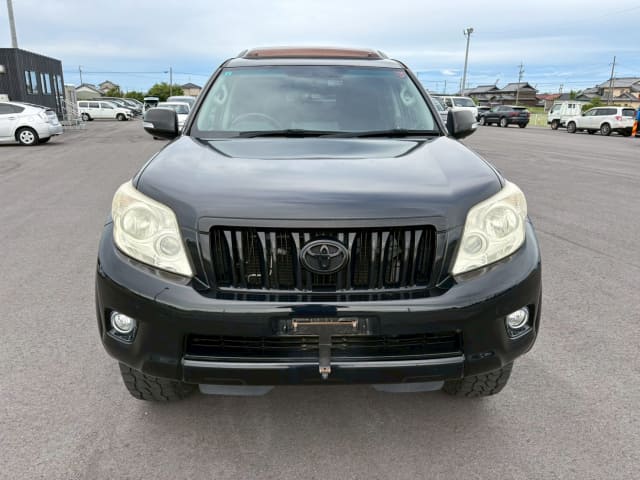 TOYOTA Land Cruiser Prado thumbnail 8