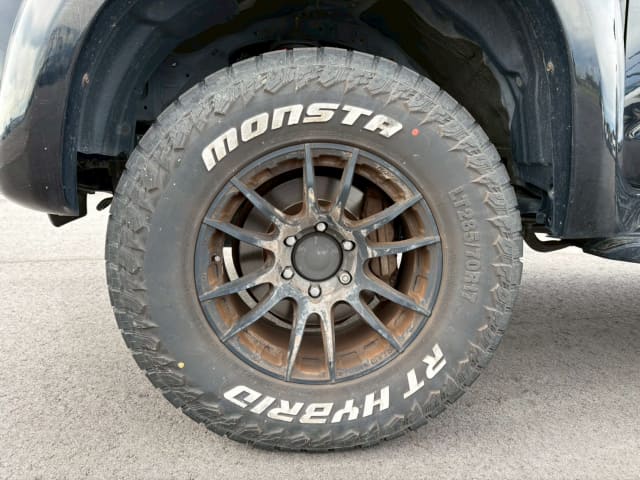 TOYOTA Land Cruiser Prado thumbnail 9