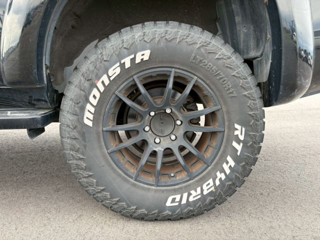 TOYOTA Land Cruiser Prado thumbnail 10