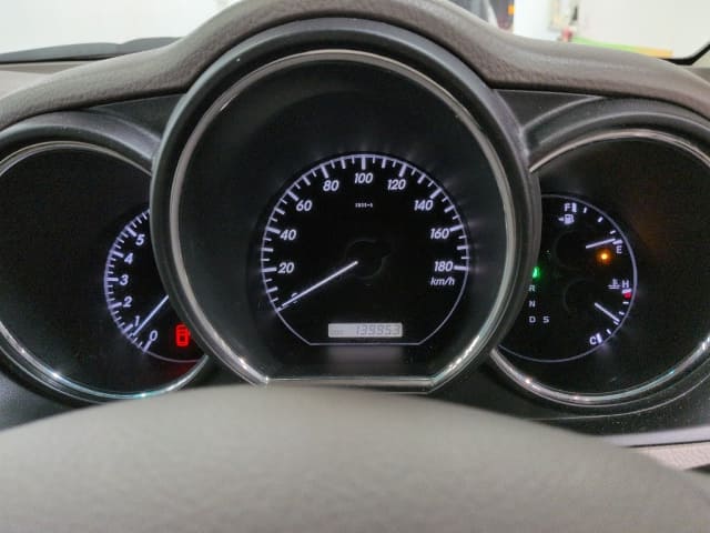TOYOTA Harrier thumbnail 6