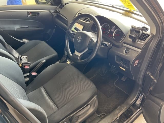 SUZUKI Swift thumbnail 4