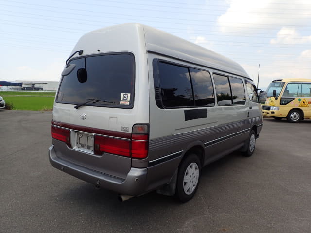 TOYOTA Hiace Wagon thumbnail 5