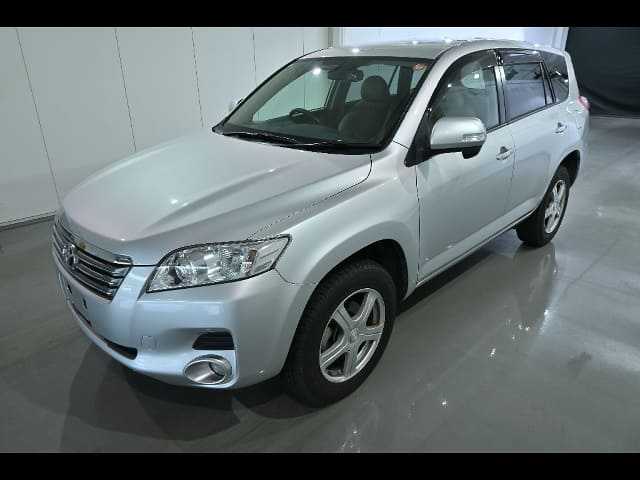 TOYOTA Vanguard