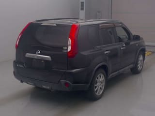 2010 NISSAN X-Trail