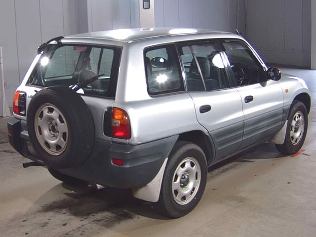 TOYOTA RAV4 thumbnail 2