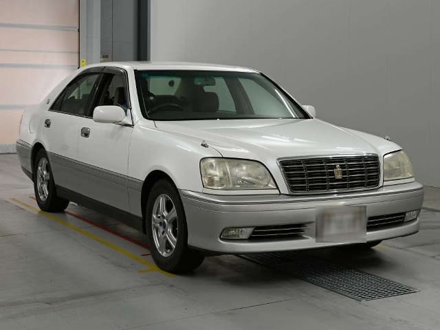TOYOTA Crown thumbnail 5