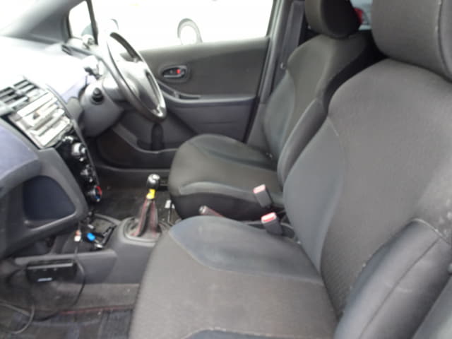 TOYOTA Vitz thumbnail 26