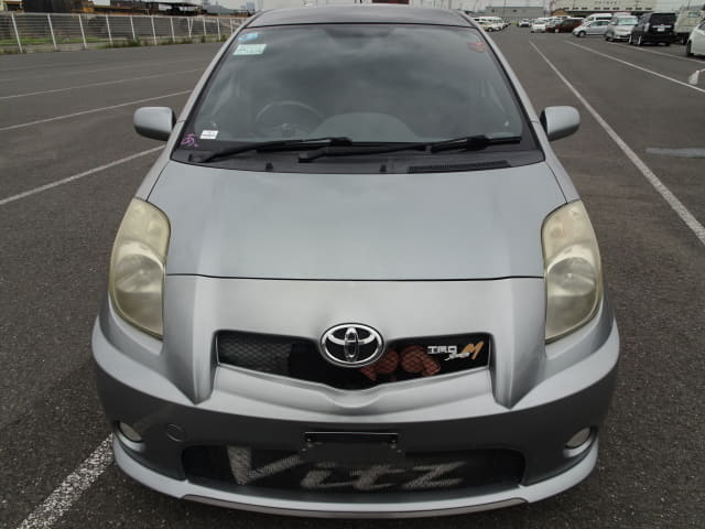 TOYOTA Vitz thumbnail 8