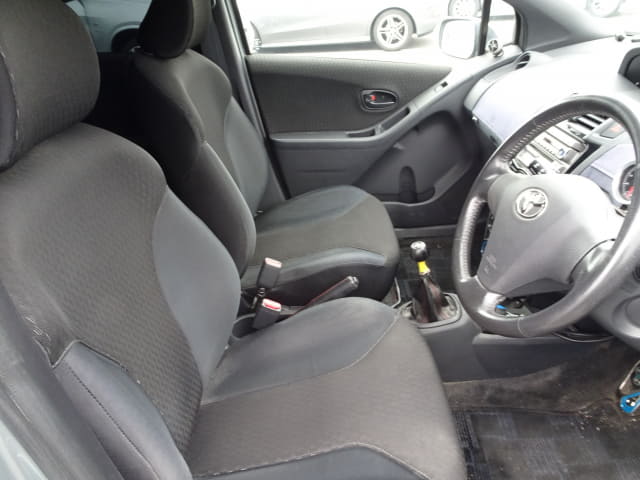 TOYOTA Vitz thumbnail 25
