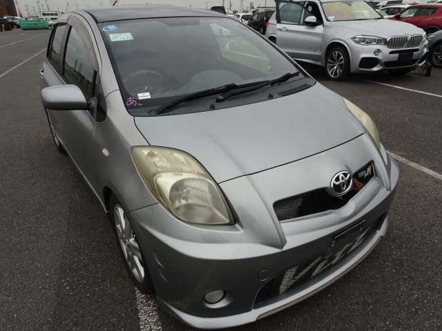 TOYOTA Vitz thumbnail 7