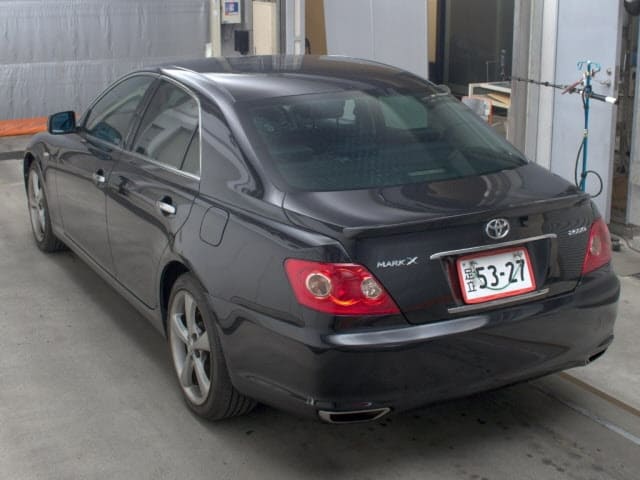 TOYOTA Mark X thumbnail 2