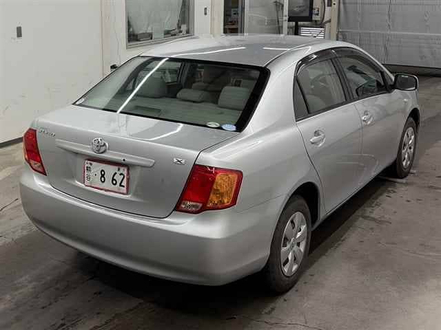 TOYOTA Corolla Axio thumbnail 2