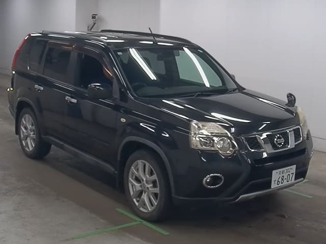 NISSAN X-Trail thumbnail 6